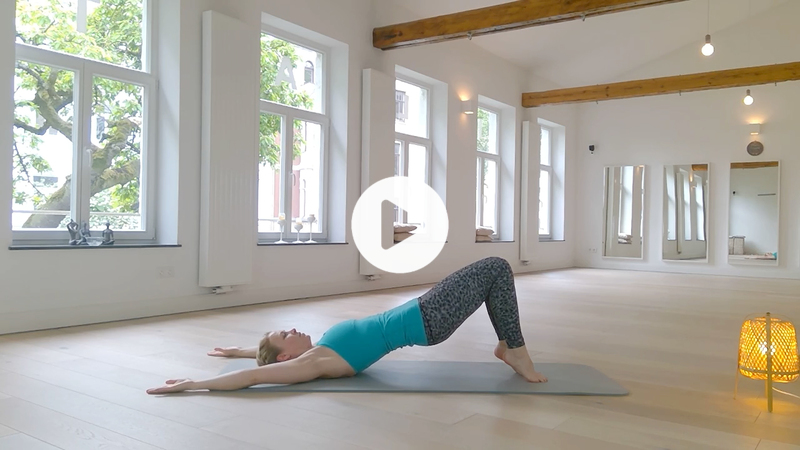 WohnzimmerPilates #015 vom 10.05.20 | Level 1-2 & Schwangere Pilates online trainieren mit WohnzimmerPilates #015